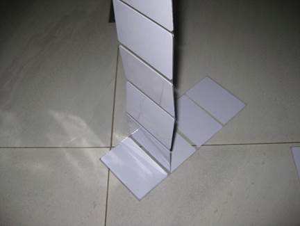 A close-up of a white rectangular object
AI-generated content may be incorrect.